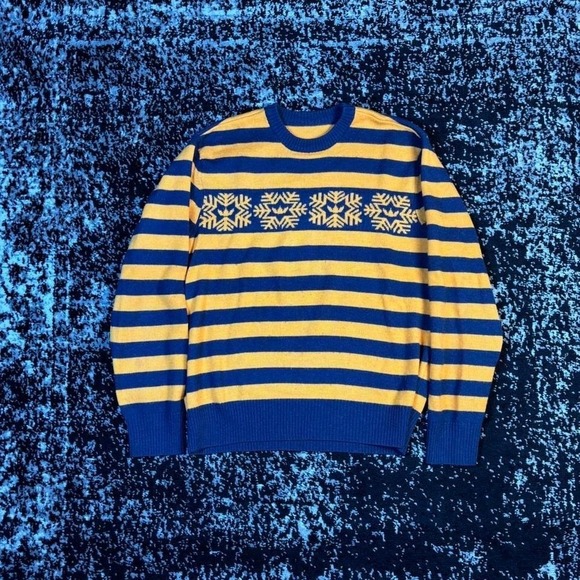 adidas Originals Other - Adidas Originals Vintage Striped Sweater with Trefoil Snowflake Pattern size m